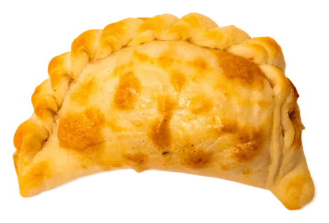 Empanada de frango com catupiry, em meia-lua curvada com trança